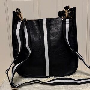 NWOT Black and White Women's Bag